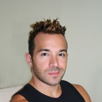 Hot tattooed guy - Picture 1