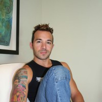 Hot tattooed guy - Picture 2