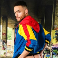 Decades - 90s - Picture 7