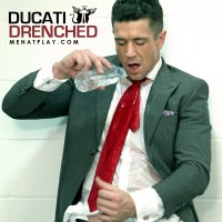 Ducati Drenched - Picture 3