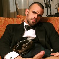 Damien's Gift - Picture 4
