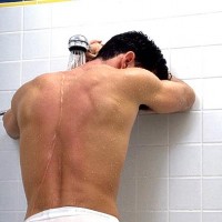 Muscular attractive hunk - Picture 8
