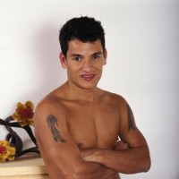 Hot Latin stud - Picture 4