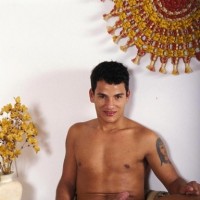 Hot Latin stud - Picture 15