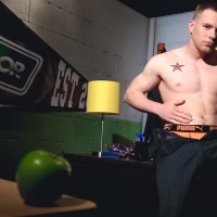 Randy strokes dick - Picture 6