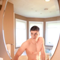 Jett Ryan jacking off cock - Picture 2
