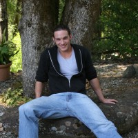 Clark Kent jerking off - Picture 1