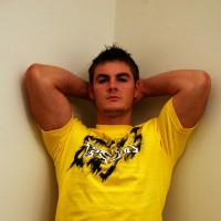 Muscled stud Brenden - Picture 1