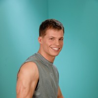 Chad Logan stripping - Picture 2