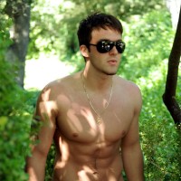 Trystan Bull strokes dick outdoors - Picture 9