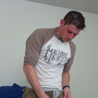 Jasper shows his cock - Picture 3