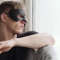Alone With Larry - Picture 1