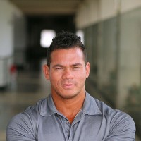 Tito Ortiz outdoors - Picture 9