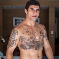 Jimmy Clay strokes dick - Picture 7