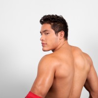 Louis Lee strokes dick - Picture 14
