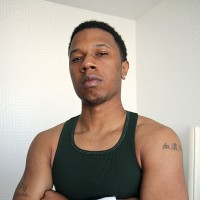 Tyrone Long - Picture 1
