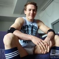 Brad jacks off for Ben - Picture 15