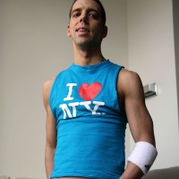 Tommy - Picture 4