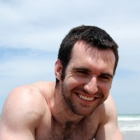 Australian hunk Josh on a beach - Picture 9