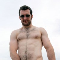 Australian hunk Josh on a beach - Picture 15