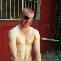 Leon Hardie gets fucked by Lukas - Picture 1
