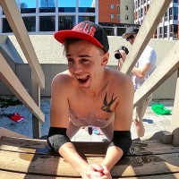 ailey James getting naked on the roof - Picture 20