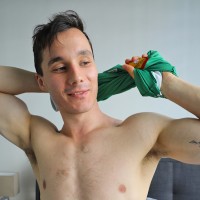 Ren Williams stripped down - Picture 10