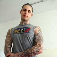 Anthony Blaize strips and jacks off - Picture 1
