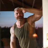 Come Outside - Picture 1
