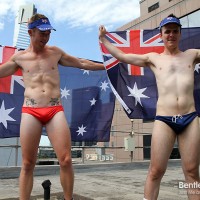 Ryan and Brent naked on the roof - Picture 8