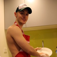 Clint Harrlord soaping up his cock - Picture 1