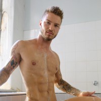 Bath time with Sarpa Van Rider - Picture 2