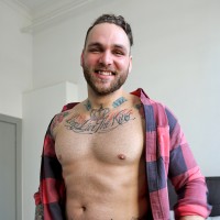 Hunter Jones - Picture 4