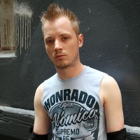 Simon Tanner - Picture 1
