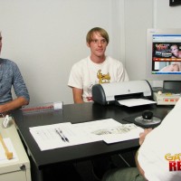 Gay hustlers - Picture 1