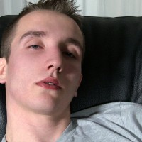 Threes a Crowd - Picture 12