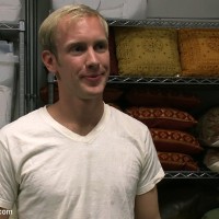 Used by a horny gay crowd - Picture 15