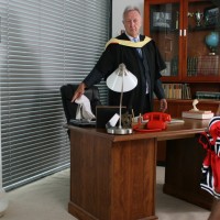 Dan is punished by the headmaster - Picture 17