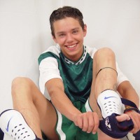 Gabriel poses in his soccer kit - Picture 8