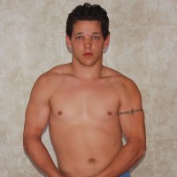 Athletic guy jerk off - Picture 1