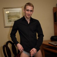 Mason Wyler Solo - Picture 4