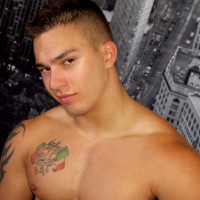 Italian muscle fratboy - Picture 1