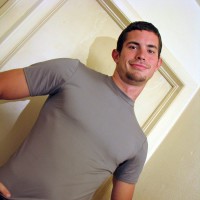 Hunter jerks off - Picture 2
