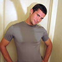 Hunter jerks off - Picture 3