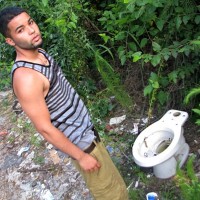 Rico and Ivan piss and stroke - Picture 3