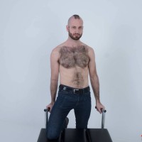 Reid Thrasher shows his cock - Picture 5