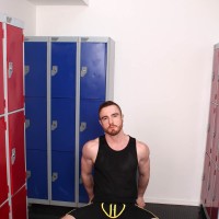 JP Dubois shows off his body - Picture 2