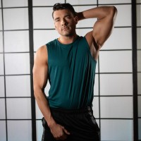 Hard Strikes - Picture 1