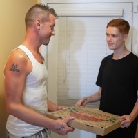 Connor Taylor fucks Cam Casey - Picture 1