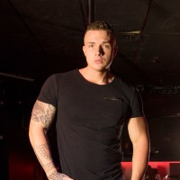 Theo - Picture 1